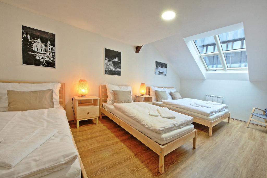 Nabo Apartments Praha Rom bilde